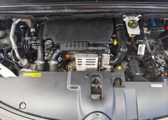 Citroën Grand C4 Picasso 1.2 PT 96Kw 7 Míst, Navi benzín - 13