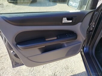 Ford Focus 1.6i 74 kW, r.v. 2008, naj. 192.064km - 13