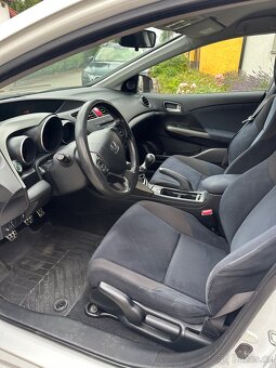 Honda Civic 1.6 i-DTEC model 2014 - 13