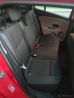 Prodám Renault Mégane III, 1.6 16V, 74 kW, benzín - 13