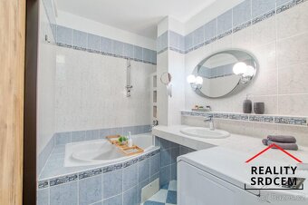 Prodej krásného bytu v os. vlastnictví 3+1 s lodžií, 69,1 m2 - 13