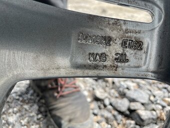 Mercedes-Benz AMG GT 19 disky kola CLA GLA SLK - 13