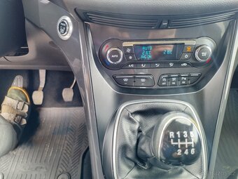 Ford Kuga - 13