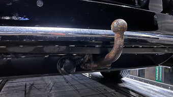 Vůz na náhradní díly VW Passat B7 kombi 2012 CFGB NJD LC9X - 13