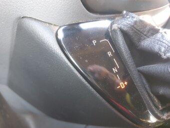 Mercedes-Benz Vito 111 CDI, r.v. 2006, automat  Praha10 - 13