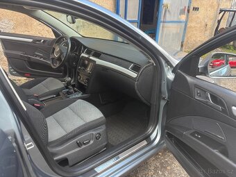 ŠKODA SUPERB 2.0TDI 125KW,MANUAL,PANORAMA,ALU,DIGI KLIMA - 13