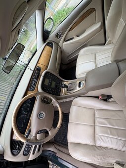 Jaguar S type 2.5l v6 147 kW - 13