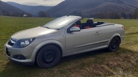 Prodám kabriolet Opel Astra TwinTop 1,6 16V - 13