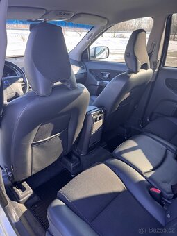 Prodám Volvo XC90 2,4 D5 r.v. 2010 - 136kw. - 13