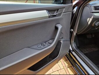 Škoda Superb III 2.0 TDI 110kw DSG ČR, 10/2016, 155tkm - 13