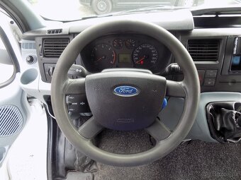 Ford Transit 2.4 TDCI 74 KW LWB DC 6 MÍST - 13