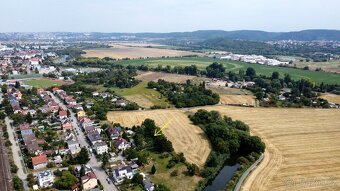 Stavební pozemek v Praze 16 - 13