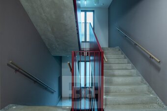 Pronájem bytu 1+kk 42 m², Praha - Smíchov, ev.č. N08568 - 13