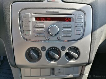 Ford Focus 1,6. r. 2009 SLEVA - 13