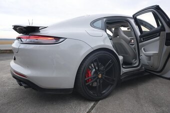 PORSCHE PANAMERA GTS SPORT  DESIGN  2022 - 13