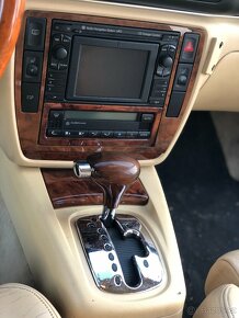 Volkswagen Passat 4.0i W8 - 13