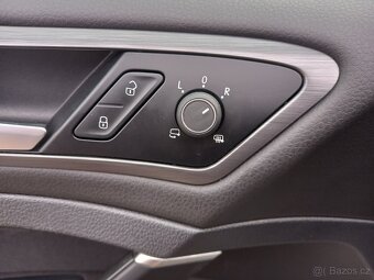 VW GOLF VII 1,6TDI-2018-ACC-LED-NAVI-COMFORTLINE - 13