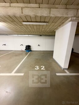 Pronájem bytu 1+kk, 35 m2, terasa 10 m2, zahrada 130 m2, GS - 13