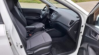 Hyundai i20 / 1.2i / ČR1 / 2019 / TAŽNÉ / TOP STAV - 13