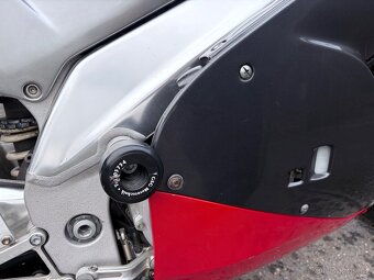 Aprilia Rsv 1000 - 13