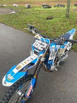 TM 250 MX FI 4T 2023 - 13