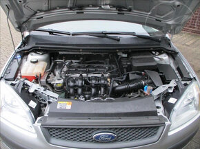 Ford Focus 1,6 16V TAŽNÉ ZAŘÍZENÍ,KLIMA - 13