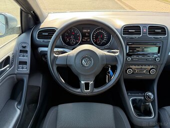 VW GOLF VI 1.2 TSI KABRIO //2012 1.MAJITEL SERVISKA TOP STAV - 13
