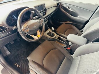 Hundai i30 kombi 1.0 TGDI (88KW) Style-1.MAJITEL ČR - 13