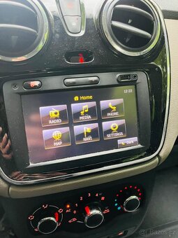 Dacia Lodgy 1.6i Navi, 7mist - 13