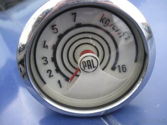 Tlakoměr 0-16 kg/cm2 Pal Czechoslovakia ŠKODA 706 RTO - 13