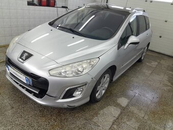 Peugeot 308 SW 1,6 HDi 84kW - 13