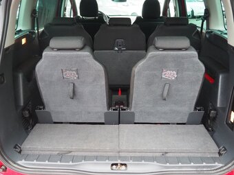 2011 Peugeot 5008 1.6i 115kW 7míst - 13