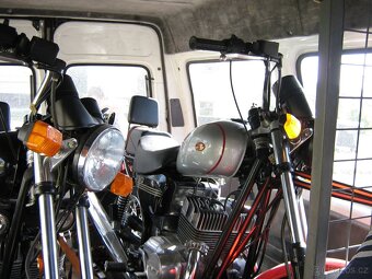 Jawa Chopper - 13