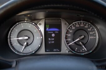 Toyota Hilux DoubleCab 2.8D 150kW - 13