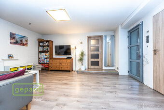 Prodej vícegeneračního RD 180m2, s pozemkem 526m2, Jinonice, - 13