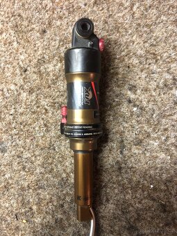 2x FOX BRIAN SPECIALIZED FUTURESHOCK - KASHIMA - 13