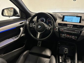 BMW X2 20d M-Paket xDrive 140kW LED PANO HUD H/K KŮŽE - 13
