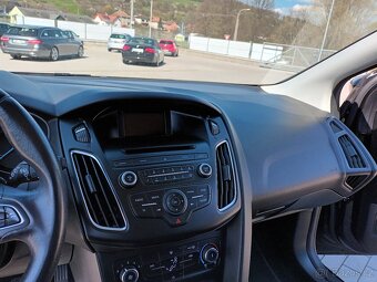 Ford Focus 1,6 Duratec Ti-VCT 85k Trend - 13