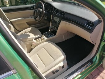 ŠKODA SUPERB COMBI II. 2.0TDI CR 125KW DSG 4x4 L&K PANO WEBA - 13