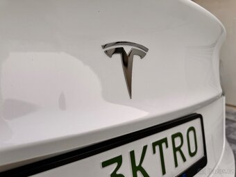 Tesla Model 3 Standard Range - 13