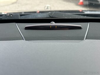 Mercedes-Benz E 250 2009 - 13