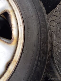 225/65/17 Bridgestone Blizzard - 13