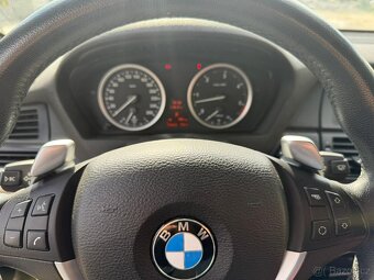 BMW X6 xDrive 30d 245k - 13