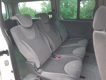 Peugeot Expert Tepee 2,0HDI 94kw- 8 míst  -rok 2014 - 13