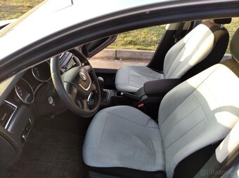 Škoda Superb 1.6 TDi-77kw - 13