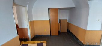 Nabízíme k pronájmu zděný byt 3+1,95m2 Týn nad Vltavou - 13