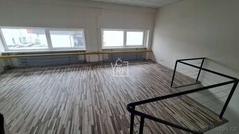 Pronájem administrativního - skladového prostoru 2.400 m2 v  - 13