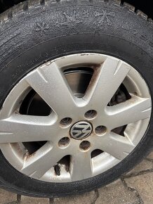 VW Golf  1.6 FSI 85kw r.v. 5/2005 najeto 111tis - 13