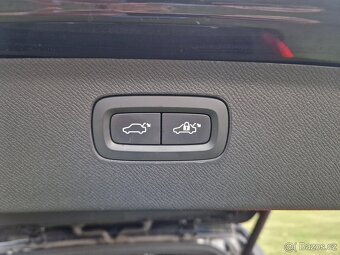 Volvo XC90 B5 R-Design ZÁRUKA, 7 MÍST, NEZÁVISLÉ TOPENÍ, TAŽ - 13