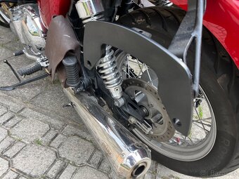 Triumph Bonneville T100 (2012) - 13